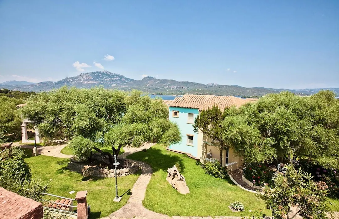 Isa-Residence With Swimming-Pool In Porto Rotondo At Only 500 M From The Beach-1